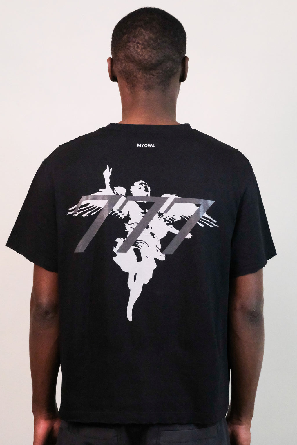 Uniform 777 T-Shirt Black